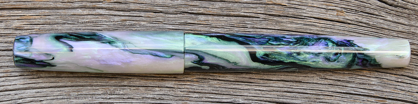 ! "Abalone" Fountain Pen