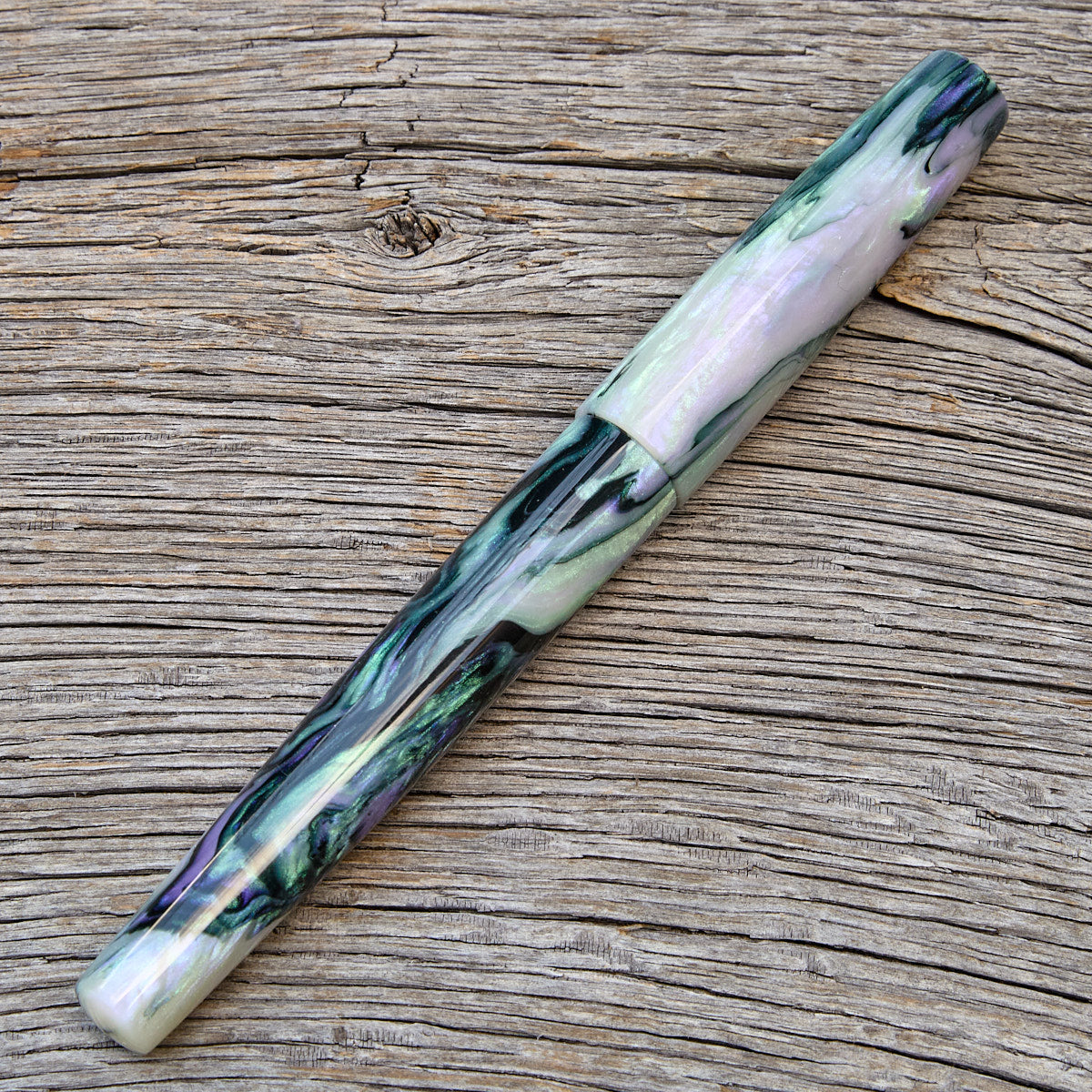 ! "Abalone" Fountain Pen
