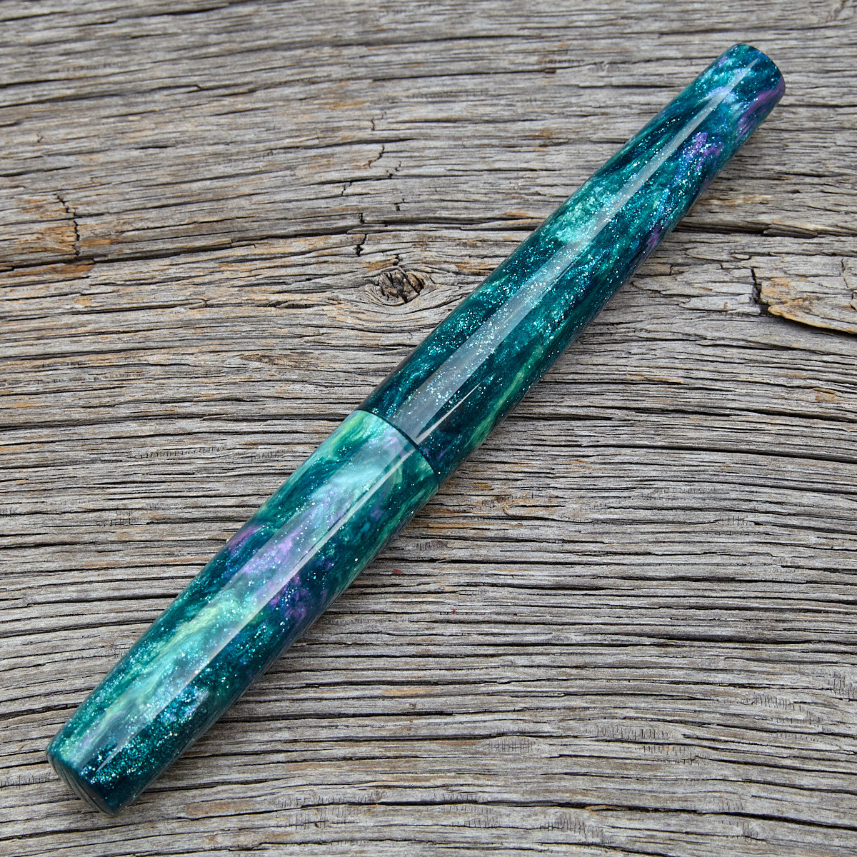 ! "Dark Teal Abalone XTR" Fountain Pen
