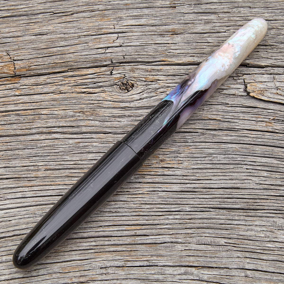 ! "Abracadabra" Fountain Pen 2/2